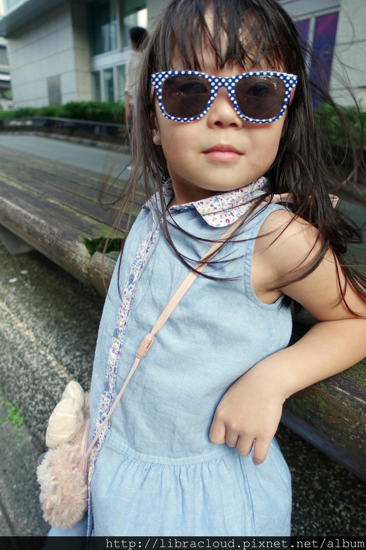 20250927-5rg4k