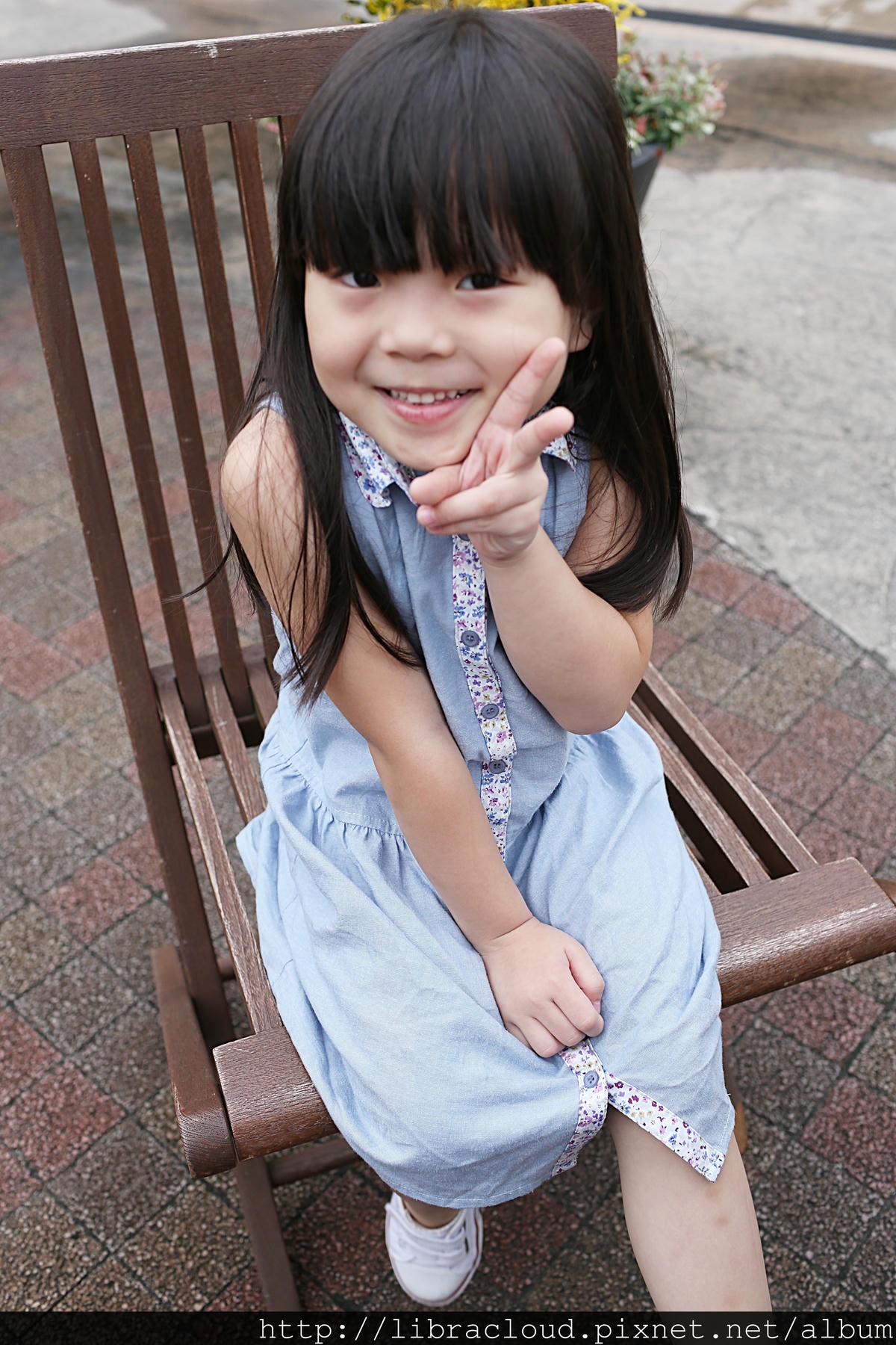 20250927-696vy