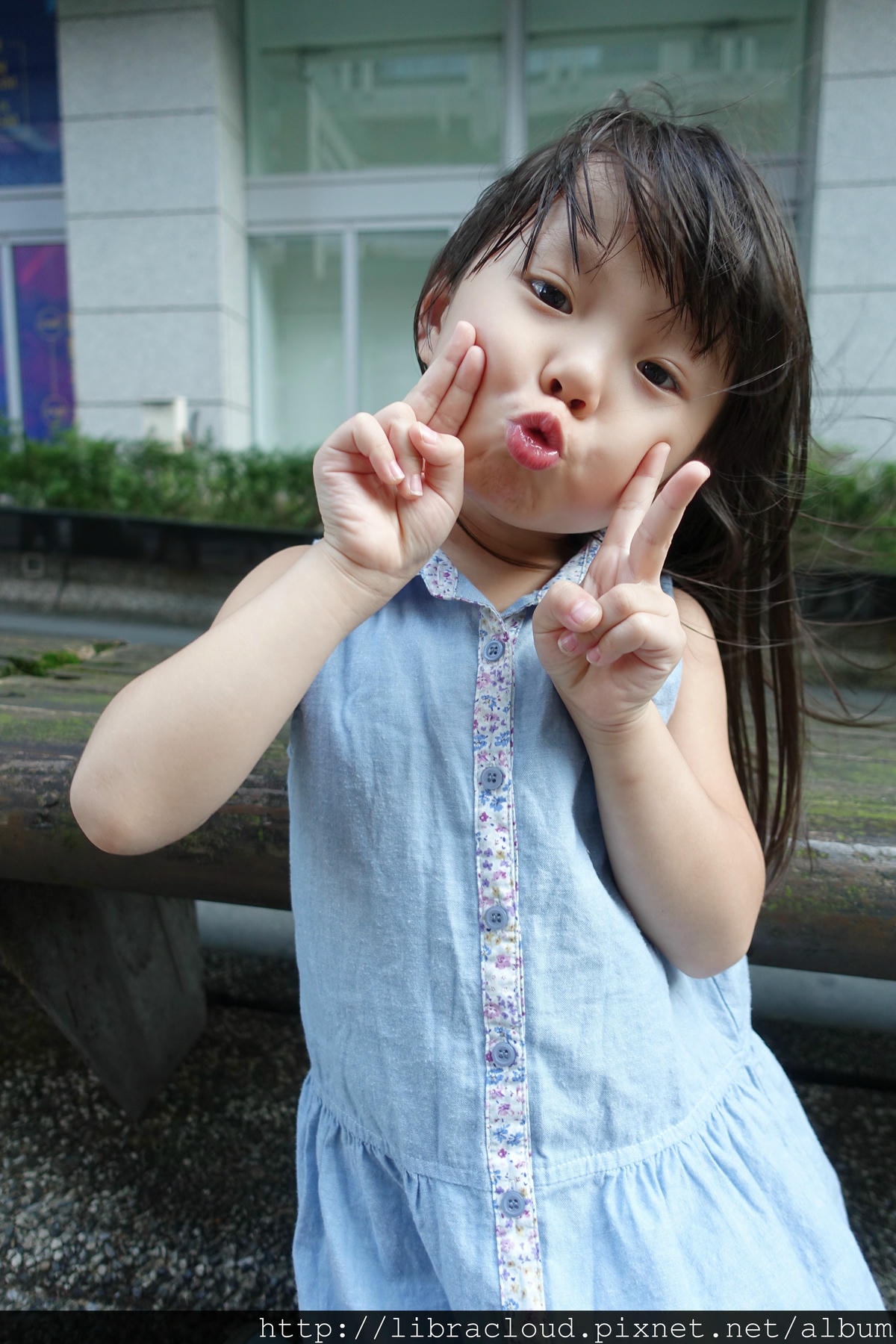 20250927-vy800