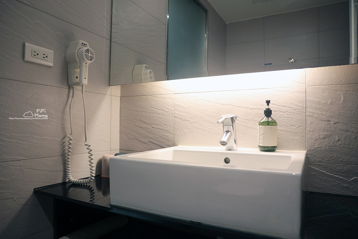 高雄住宿|價格親民「佑煦行旅」-近捷運、駁二,地點超方便! - 第22張圖