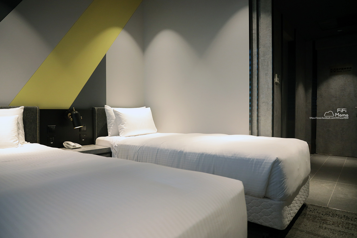 桃園機場睡上萬元床墊｜第二航廈A區「環亞機場貴賓室」席伊麗名床尊榮房